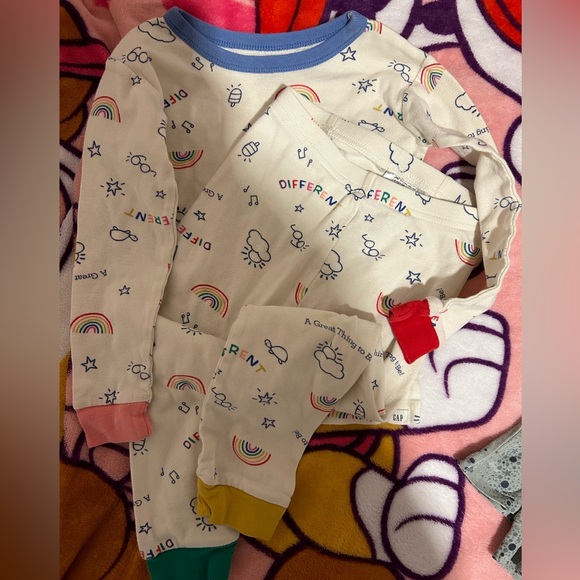 GAP Disney Baby Long Sleeve Onesies - Multicolor - Picture 3 of 6